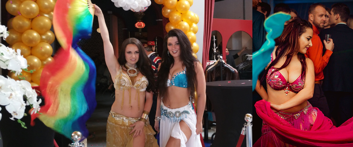 Keuze voor danseressen met slangen